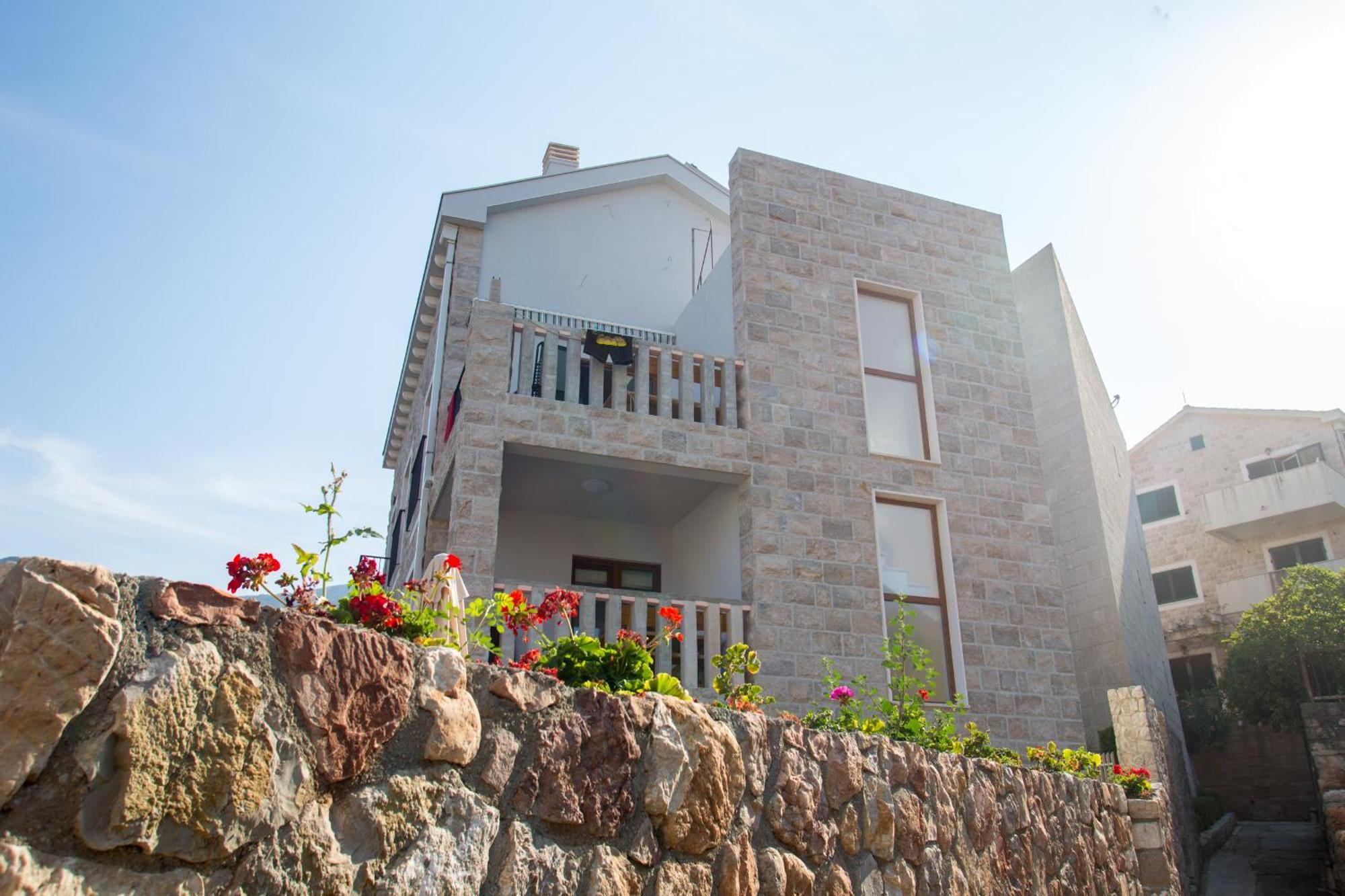 Mima Apartments Sveti Stefan Luaran gambar